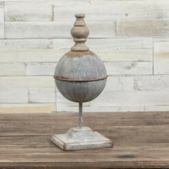 Table Top Metal Spire, 15.25"
