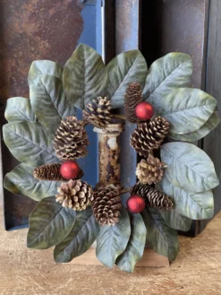 Goldstruck Magnolia Candle Ring, 18”